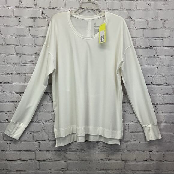 All in Motion Pullover Top Women's Size XXL White Athleisure Thumb Hole Relaxed - Picture 3 of 10